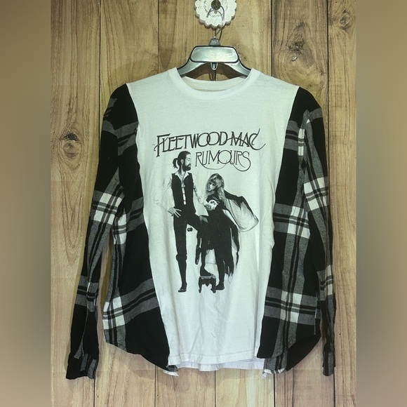NWT Upcycled Fleetwood Mac Flannel Tee size S-M - Picture 1 of 5